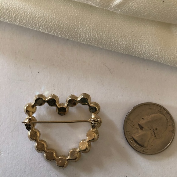 Vintage heart AB rhinestone brooch ♥️ - Picture 6 of 7